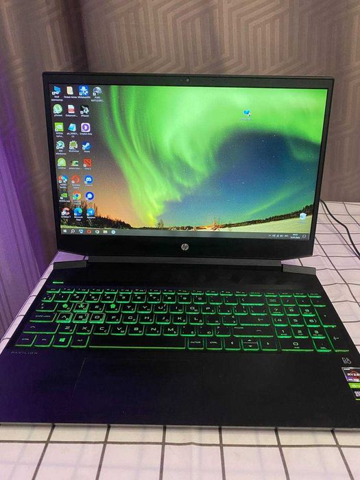 Ігровий ноутбук HP Pavilion gaming