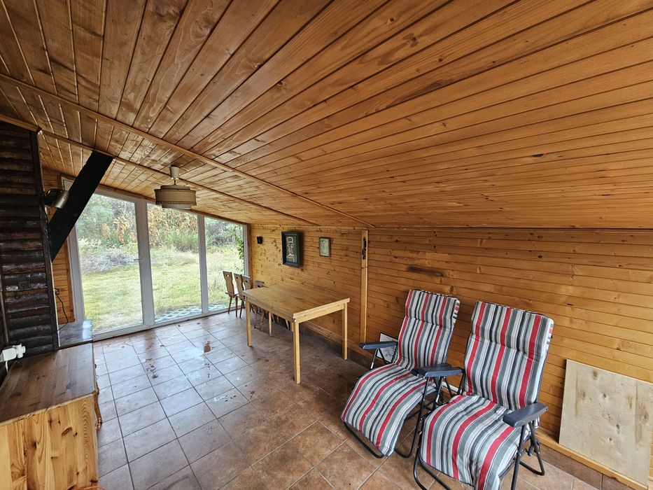 Sprzedam działkę rekreacyjno-budowlaną 1000 m2 plus zabudowania