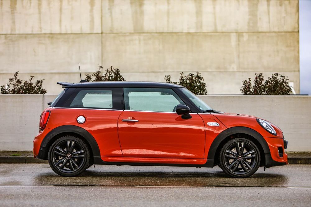 MINI 3 Portas
