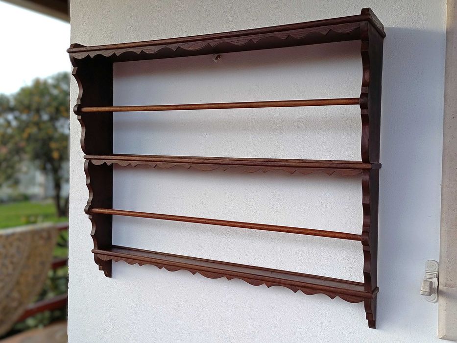 Escaparate em Madeira com 3 Prateleiras