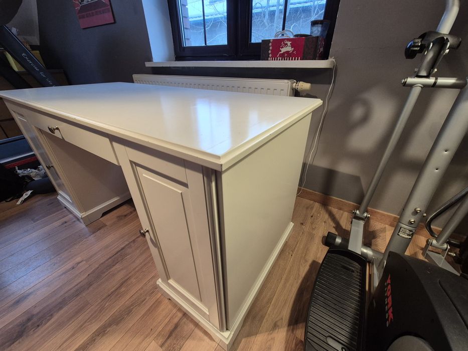 Biurko - kolor biały