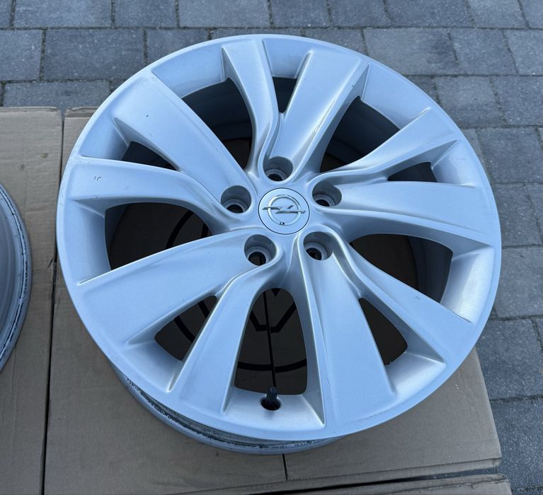 Oryginalne felgi Opel 5x115 18" Insignia B Opc Astra J Zafira C