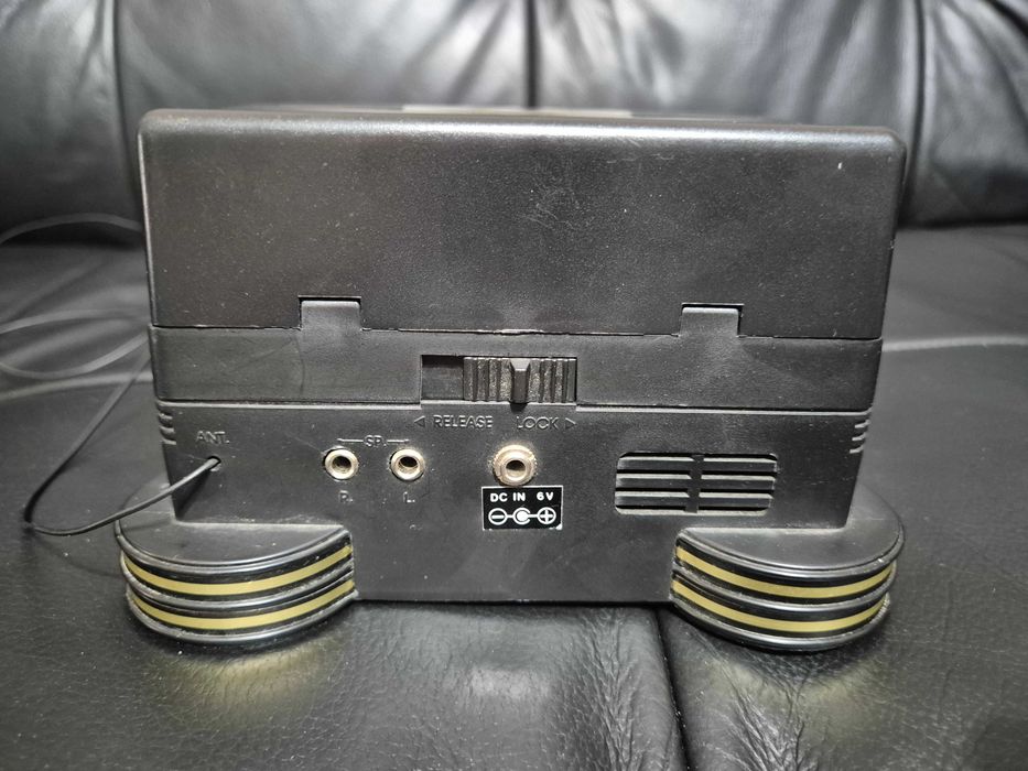 walkman radio budzik stacja dokująca PRL