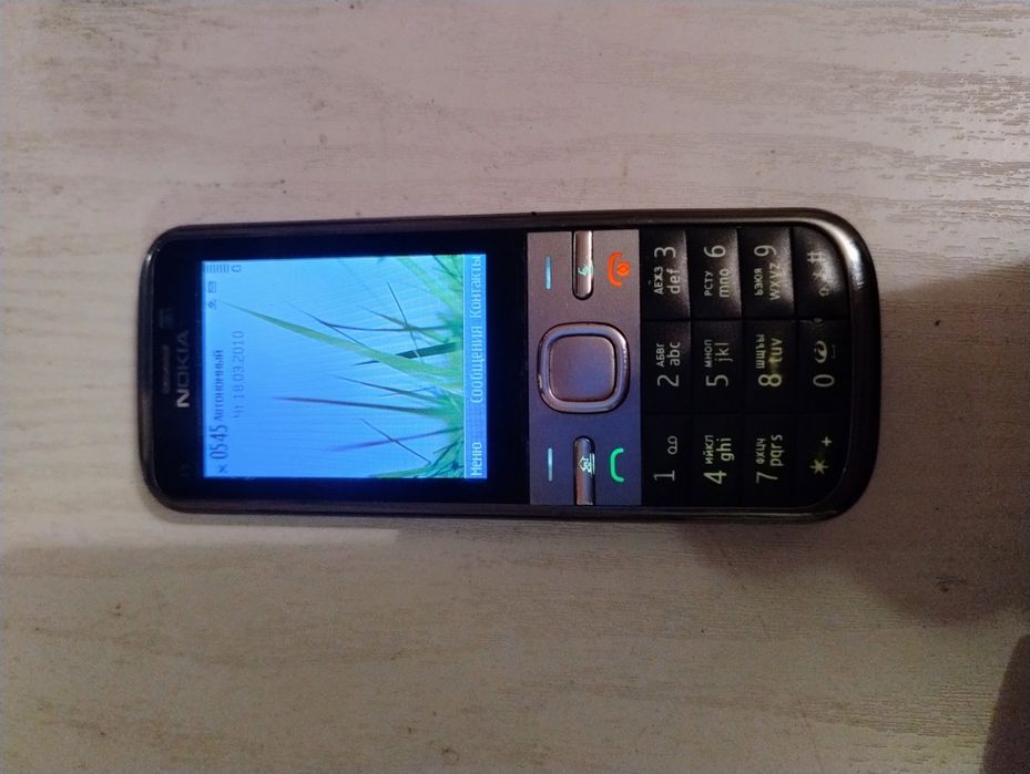 Телефоны кнопачные Samsung Nokia Motorola Рабочие