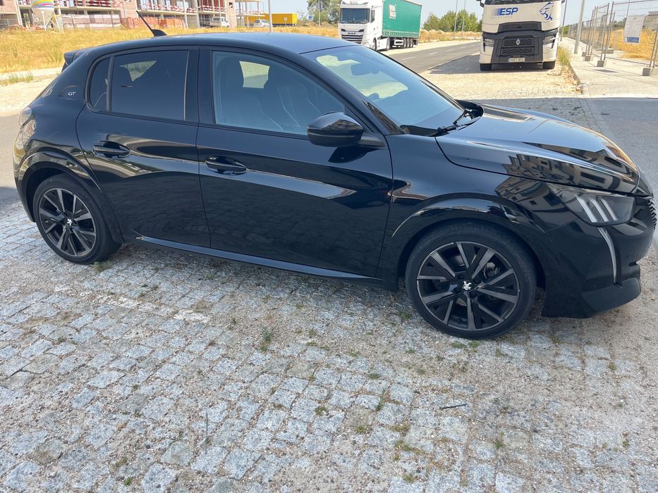 Peugeot 208 1.5hdi 105cv foto 3