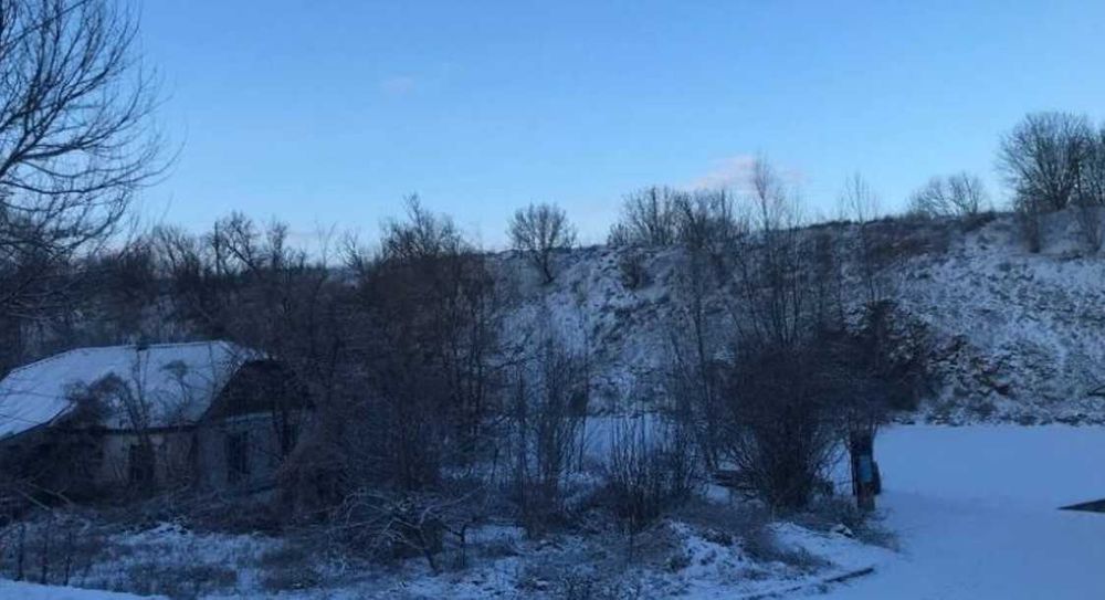 Продаж гарної ділянки з будинком м. Кам’янка