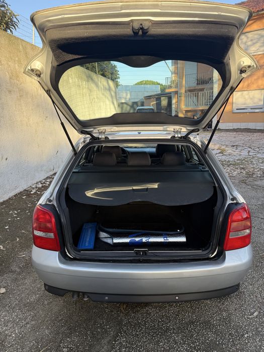 Audi A4 1.9 tdi.