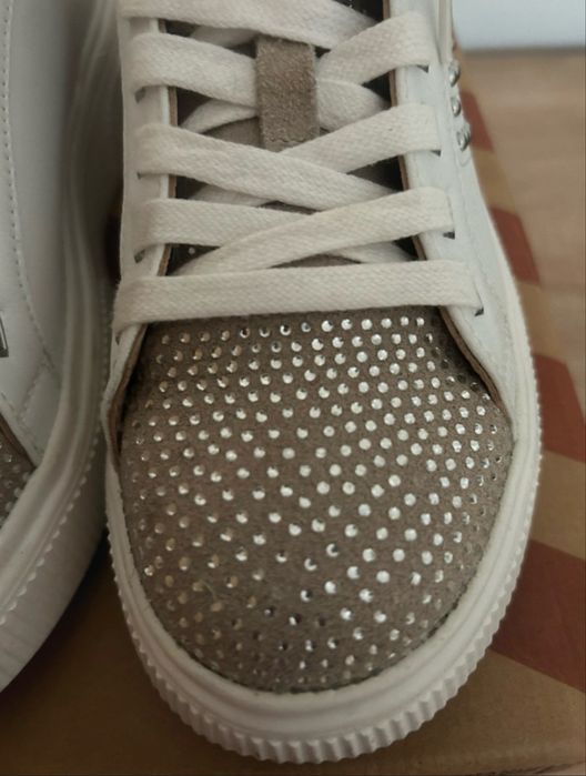 Sapatilhas Emanuelle Vee