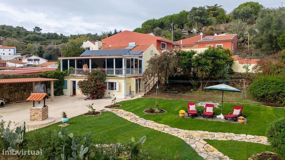 Moradia T4 com 5000m2 de Terreno - "Quinta do Sol"