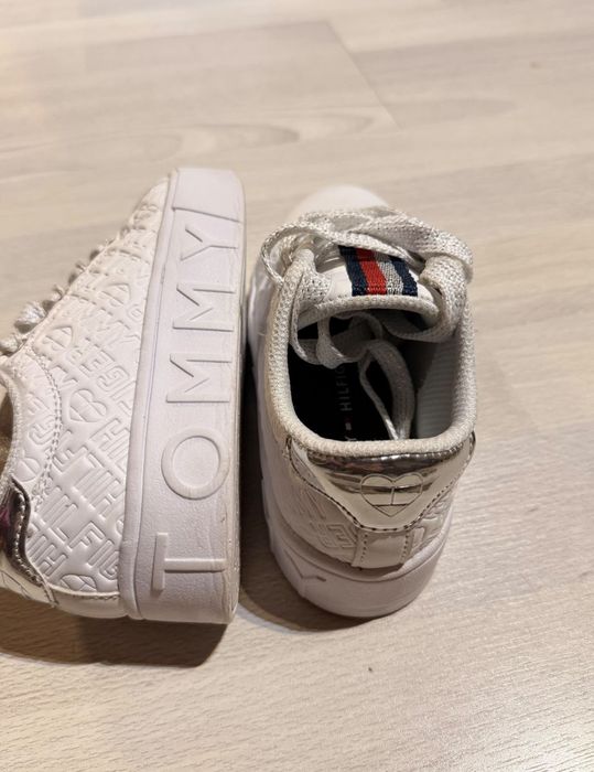 Дитячі снікерси Tommy Hilfiger (оригінал)