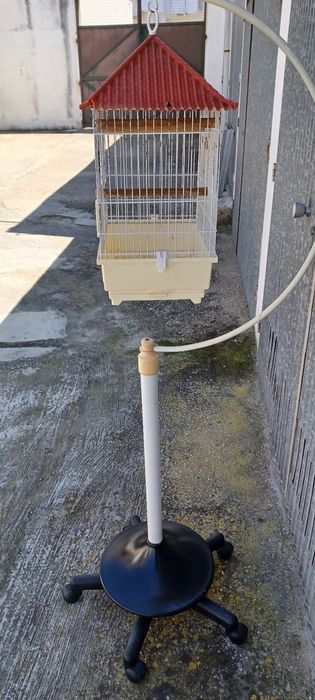 Vendo este soporte de gaiola