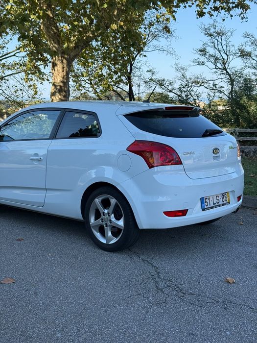 Kia Ceed 1.6CRDI Nacional — photo 4