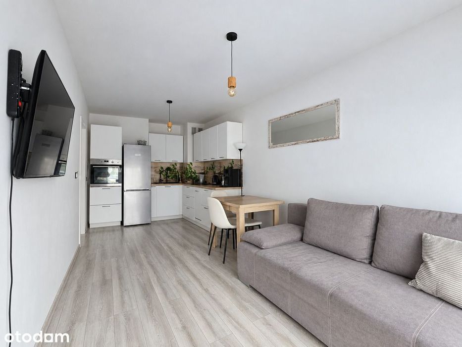 Dwa pokoje, garderoba, duży balkon, nowe osiedle