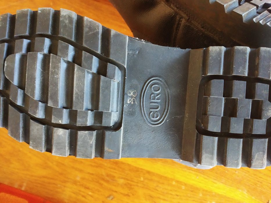 Сапоги рабочие. 38 р-р.