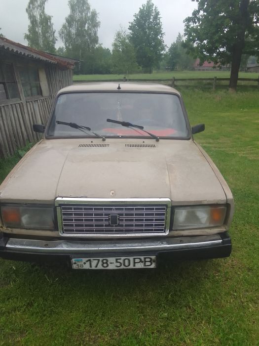 Продам ваз 2107 рік 1989