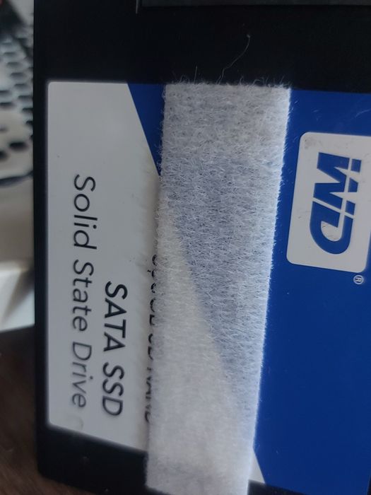 Komputer stacjonarny i7 chłodzony ciecza/SSD 500GB