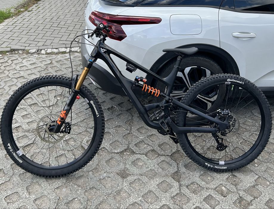 YT Capra Core 4 Carbon 2025 XL 29”