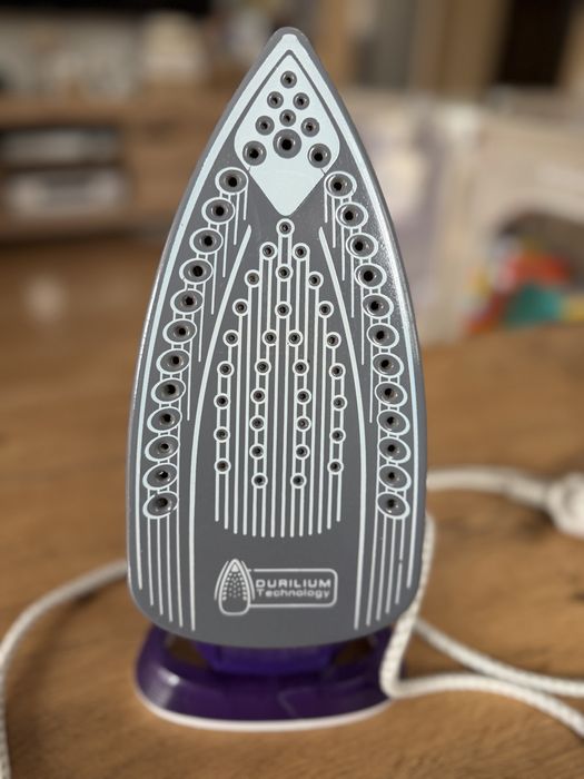 Żelazko Tefal Easygliss durilium technology