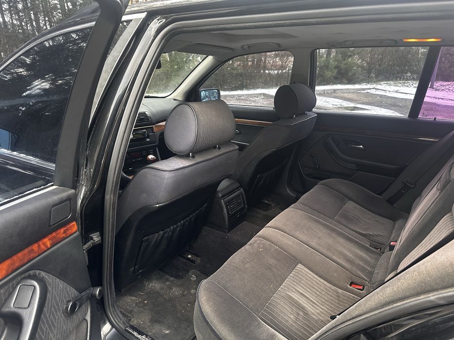 Продам БМВ 520 на повному ходу