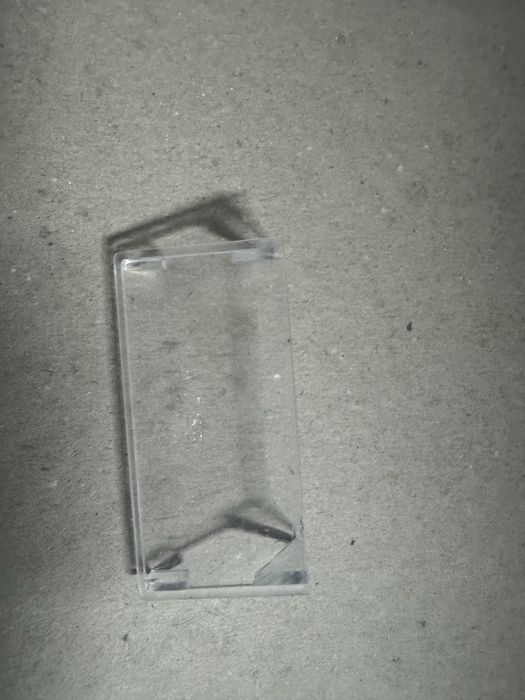 Comedouros transparente e azul