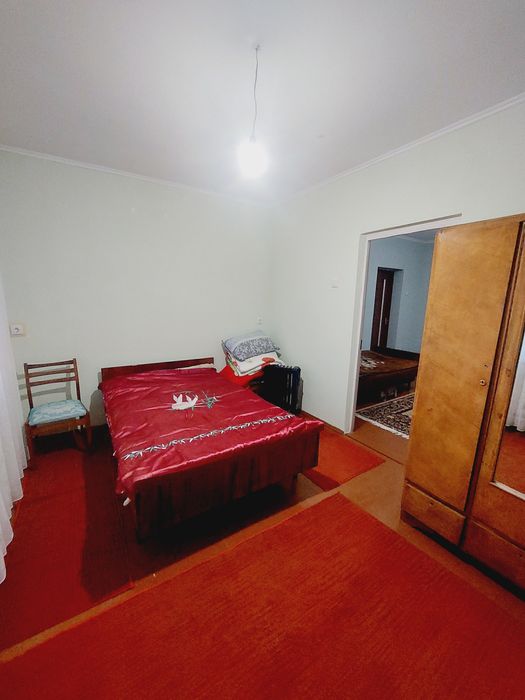 Здам в оренду частину будинку.