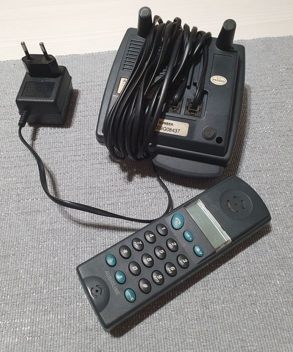 Telefon  stacjonarny  bez  przewodowy