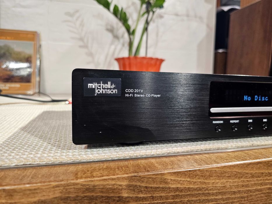 Програвач дисків Sansui CDD 201V Michell Johnson