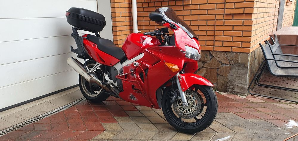 Honda VFR-800 gen5