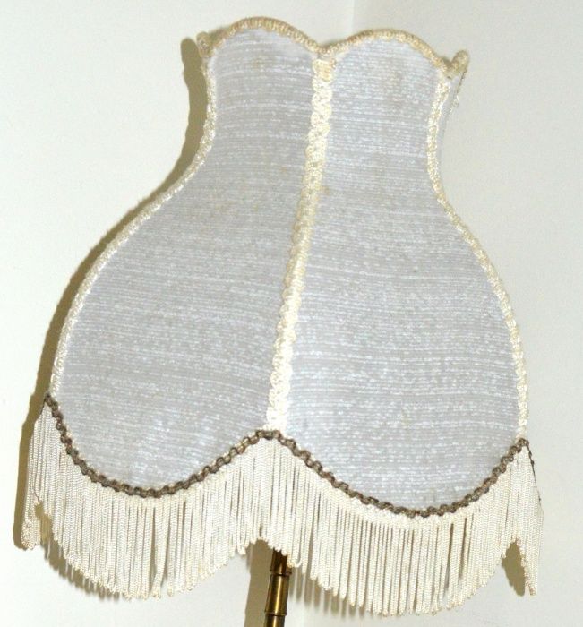 Candeeiro de pé em Bronze