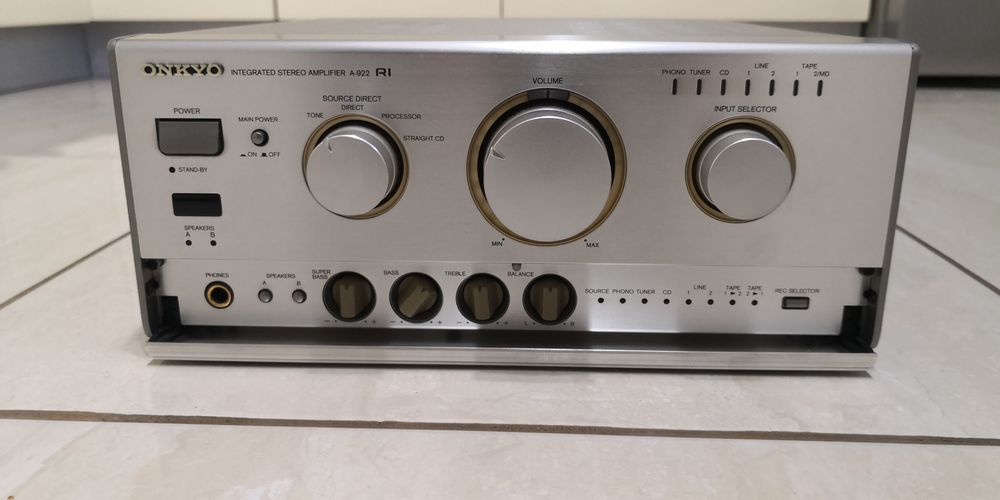 Piękny wzmacniacz stereo Onkyo A-922R1