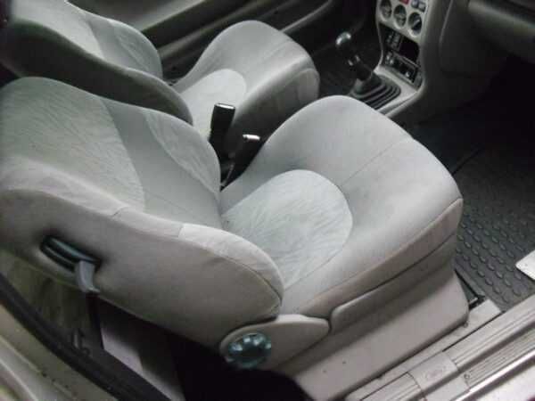 Land Rover Freelander 3 portas Tcie Peças Usadas