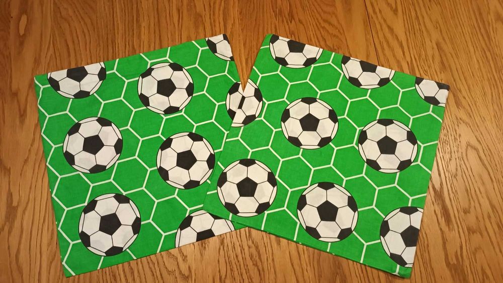piłka nożna poszewka na poduszki wzór
