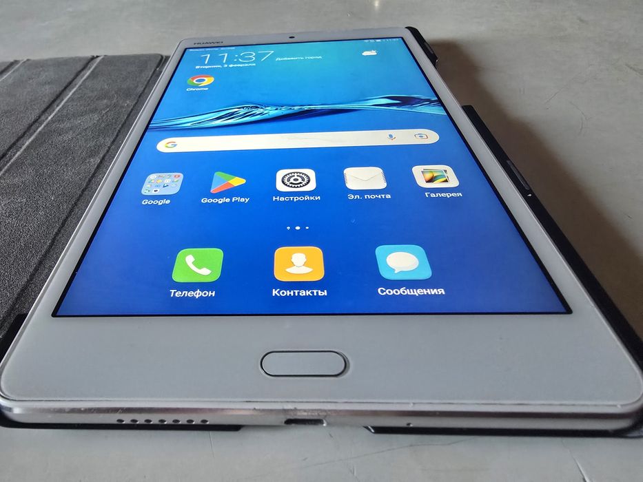 Планшет Huawei MediaPad M3 Lite 32/3 gb, 10", отличное состояние