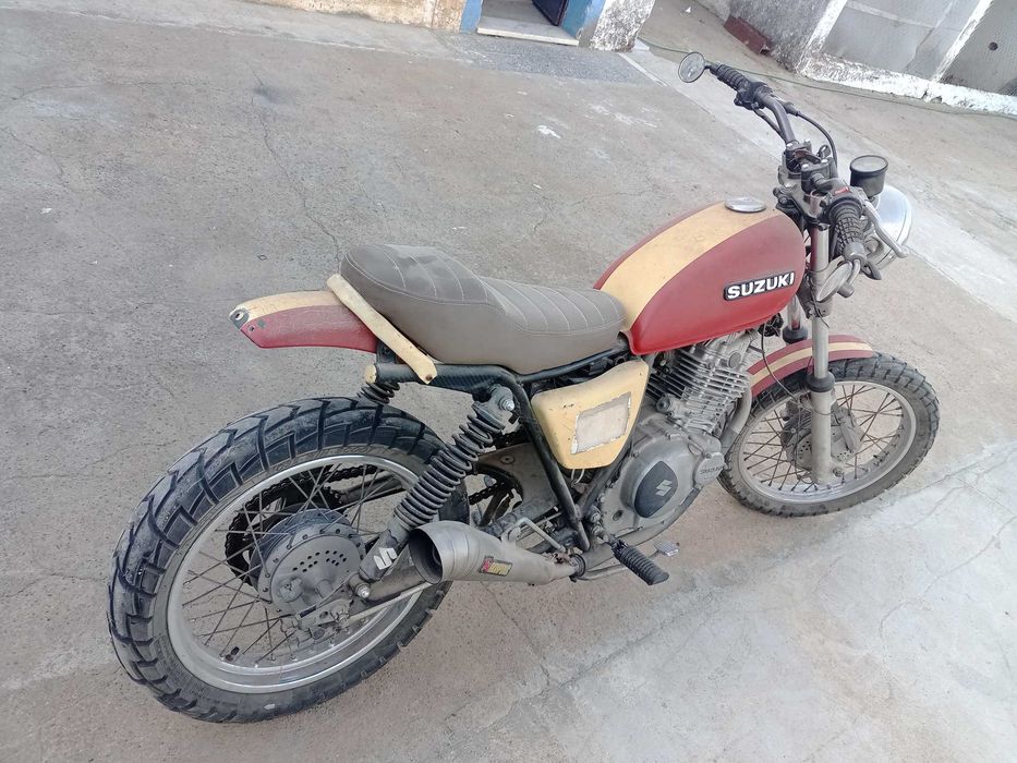 Moto, Suzuki GN. 250