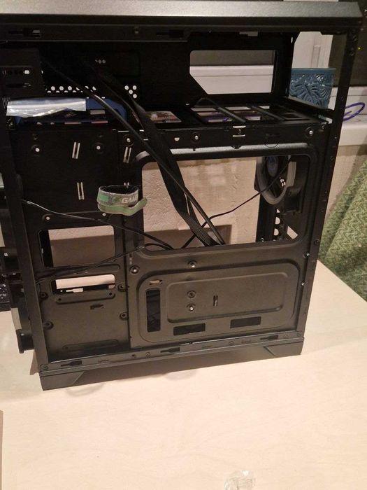 Корпус GAMEMAX G561 Black