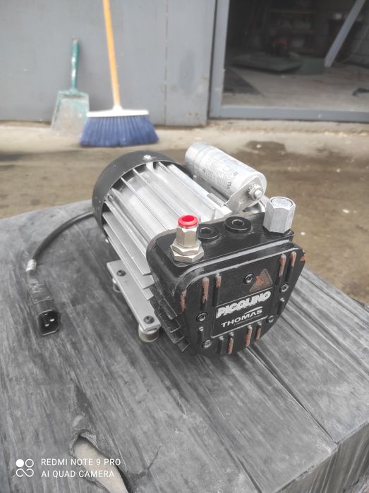 Вакуумний насос  RIETSCHLE V-VTE8
Elmo Rietschle
E