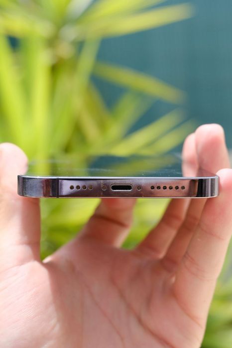 iPhone 14 Pro Max Impecável