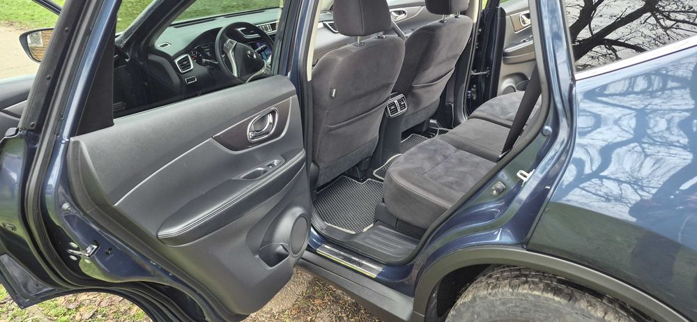 Nissan Rogue SV AWD 2015