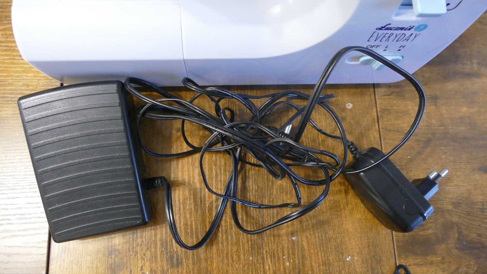 Maszyna do szycia Łucznik