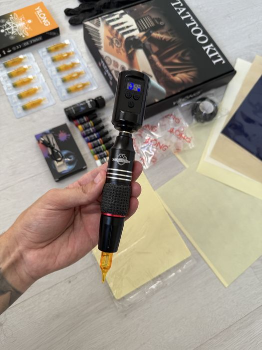 Kit Tattoo/ Tatuagem COMPLETO Máquina Pen Sem Fios c/Pele treino