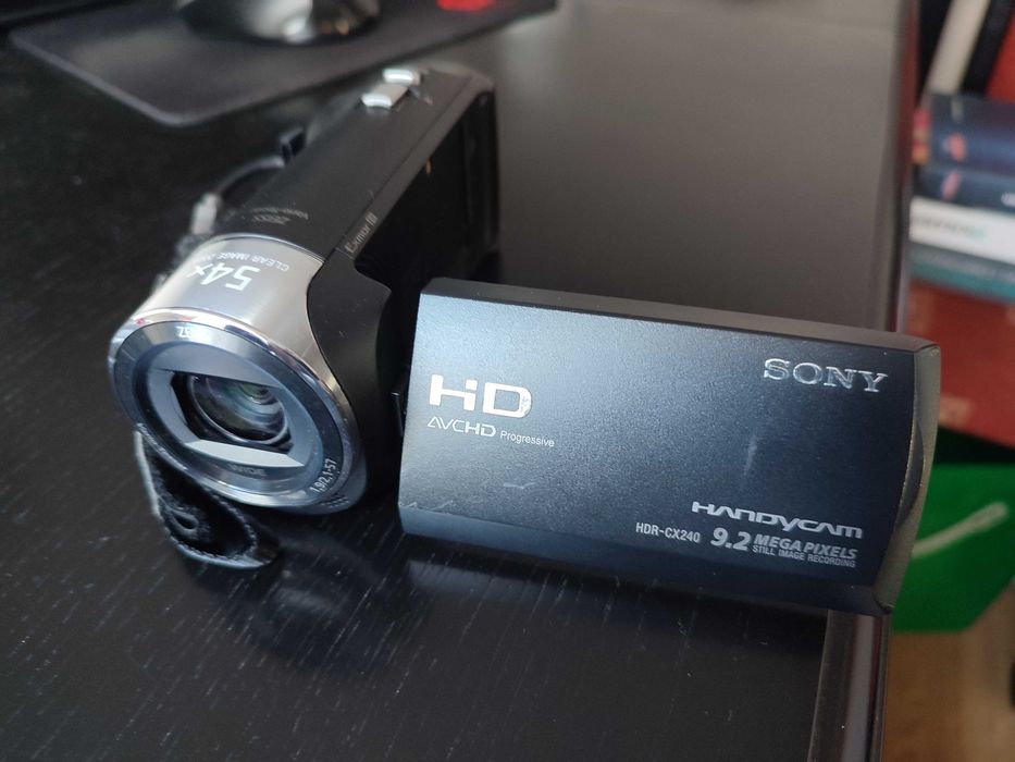 kamera Sony Kamera cyfrowa Sony HD AVCHD HDR-CX240