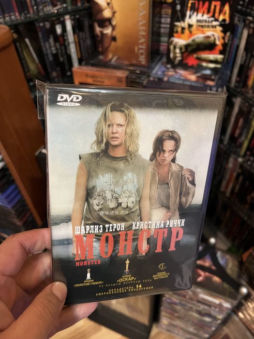 Фільми від Вест відео і Інтер фільм Двд