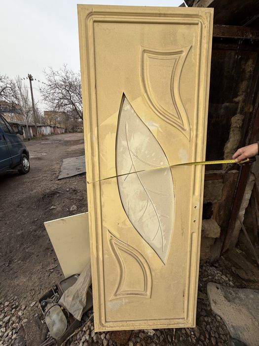 Продам межкомнатные двери