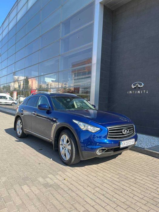 Infiniti QX70 продам в ідеальному стані
