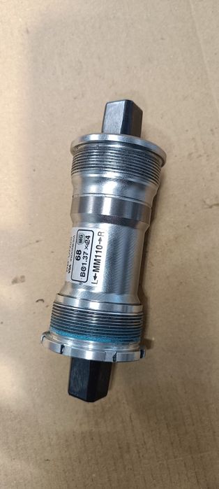 Shimano BB-un55 novo