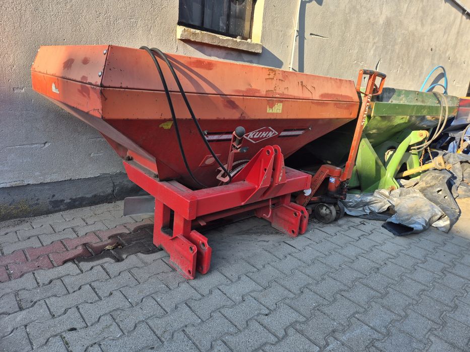 Rozsiewacz Kuhn Rauch Bogballe Amazone