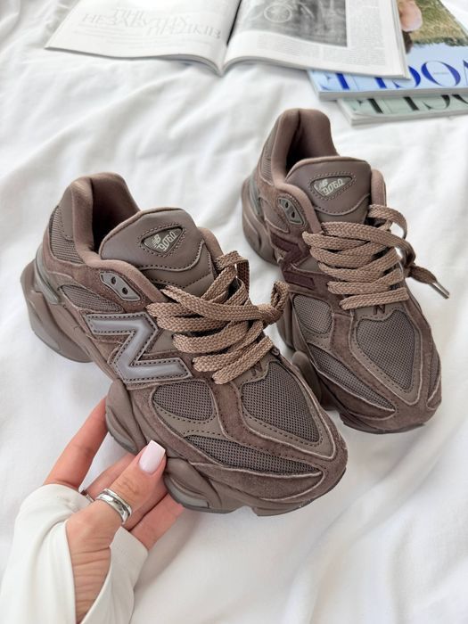 New Balance 9060 Chocolate жіночі кросівки ню беланс 9060