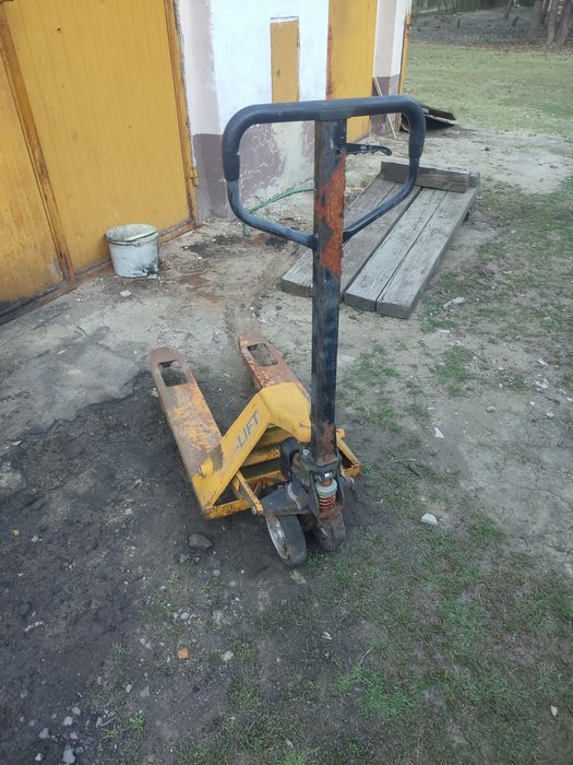 Paleciak 80 uszkodzony