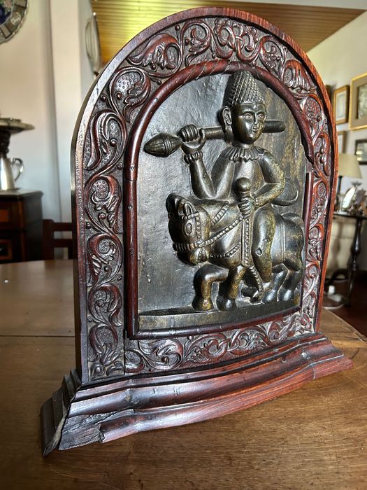 Escultura em Madeira Africana