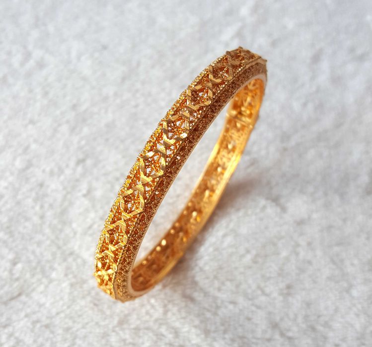 Bransoleta orientalna arabska złoty kolor bangla duża boho bohemian
